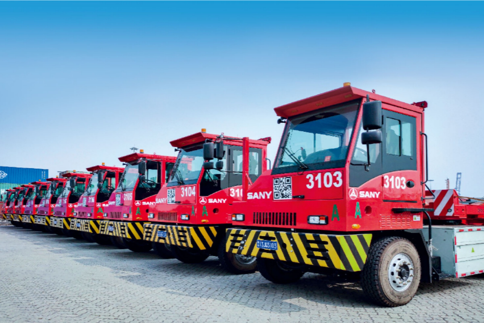 三一 純電(diàn)動港口牽引車(chē)