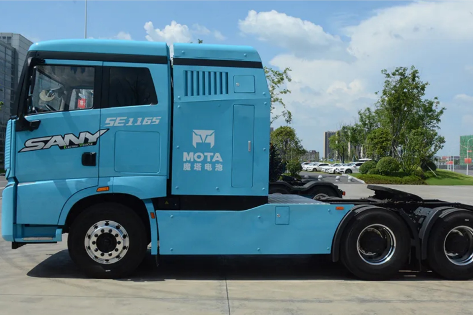 三一 魔塔1165電(diàn)動牽引車(chē) 